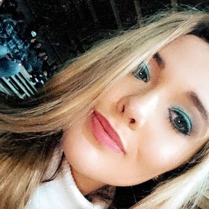 Meet your Posher, Charlene